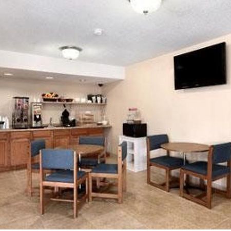 American Best Value Inn Lawrence Exteriér fotografie